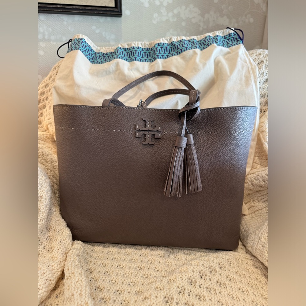 Tory Burch McGraw Leather Tote